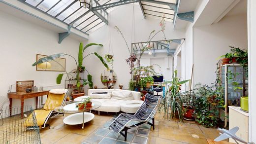 Apartment in Provence-Opéra – Grands Boulevards, Paris