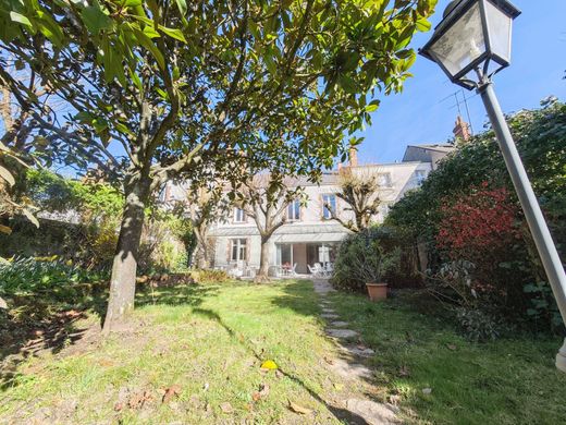 Casa di lusso a Tours, Indre-et-Loire