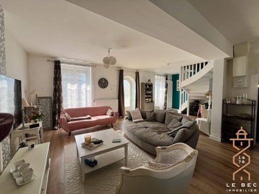 Luxury home in Vannes, Morbihan