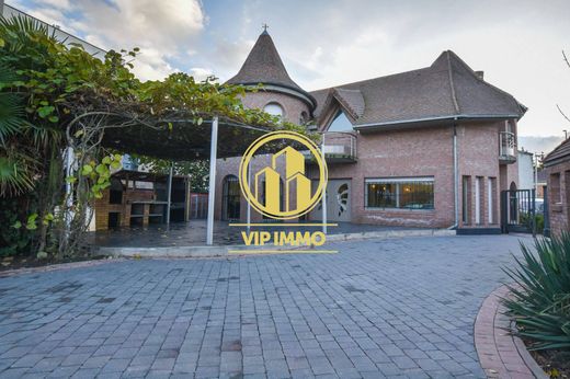 豪宅  Ronchin, North