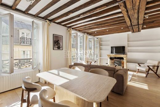 Apartment in Tour Eiffel, Invalides – Ecole Militaire, Saint-Thomas d’Aquin, Paris