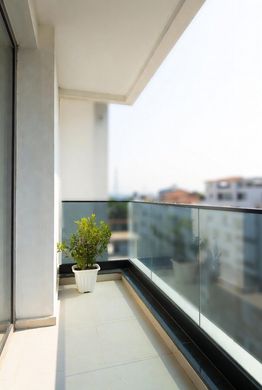 Appartamento a Clamart, Hauts-de-Seine