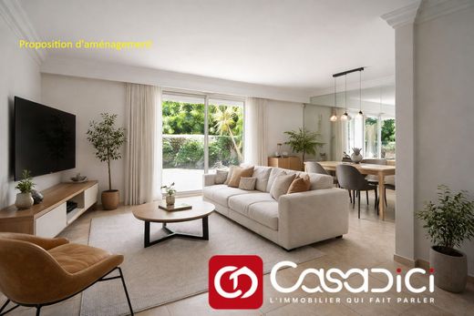 ﺷﻘﺔ ﻓﻲ Mandelieu-la-Napoule, Alpes-Maritimes