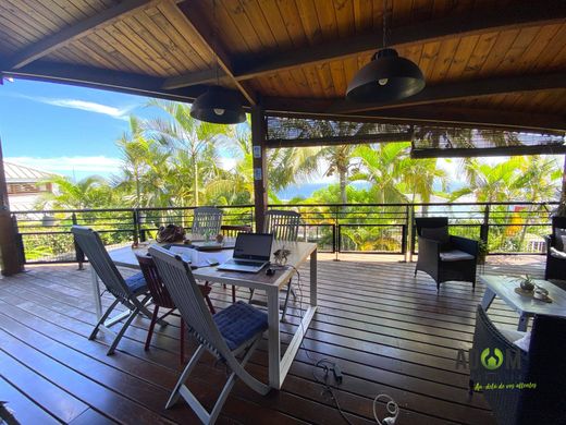 Casa di lusso a Saint-Leu, Riunione