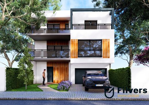 Casa de luxo - Bry-sur-Marne, Val-de-Marne