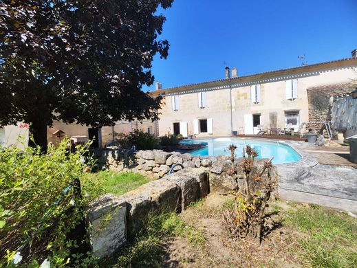 Luxury home in Saint-Germain-du-Puch, Gironde