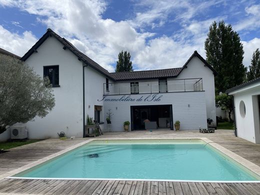 Luxe woning in Trélissac, Dordogne