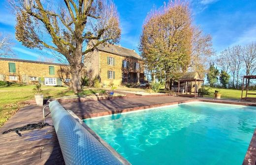 Πολυτελή κατοικία σε Naucelle, Aveyron