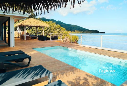 Luxury home in Haapiti, Îles du Vent