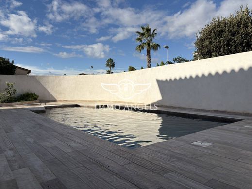 Luxury home in Mauguio, Hérault