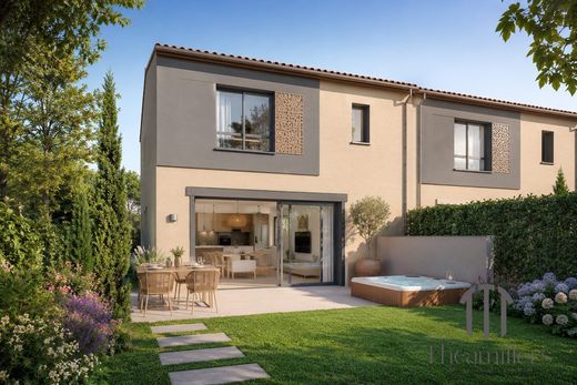 Luxury home in Aix-en-Provence, Bouches-du-Rhône