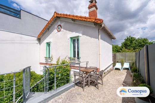 Luxus-Haus in Cachan, Val-de-Marne