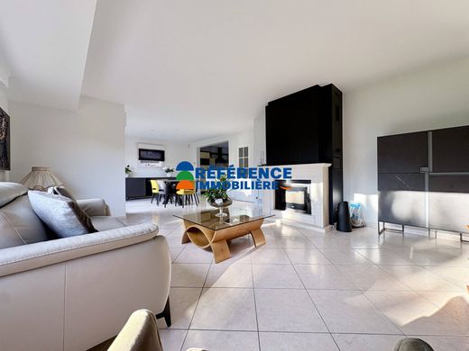 Luksusowy dom w Wambrechies, North