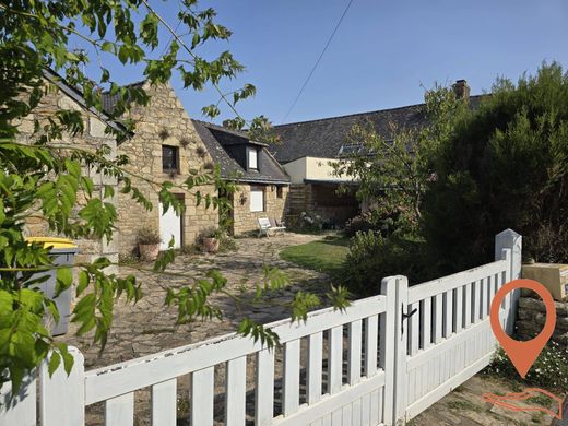 Luxury home in Sainte-Hélène, Morbihan