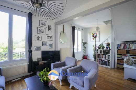 L'Haÿ-les-Roses, Val-de-Marneの高級住宅