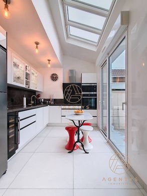 豪宅  Saint-Maur-des-Fossés, Val-de-Marne