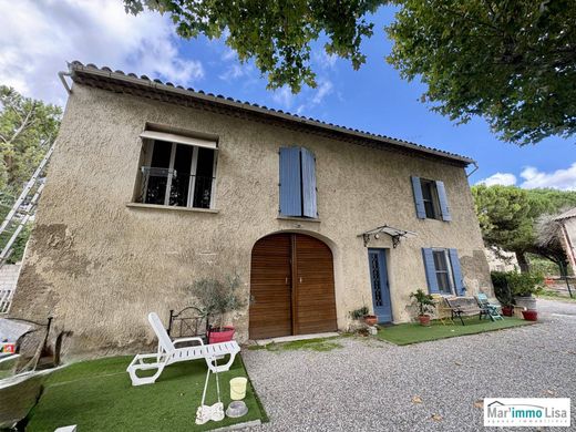 Casa di lusso a Mallemort, Bocche del Rodano