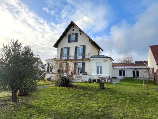 Luxe woning in Venette, Oise