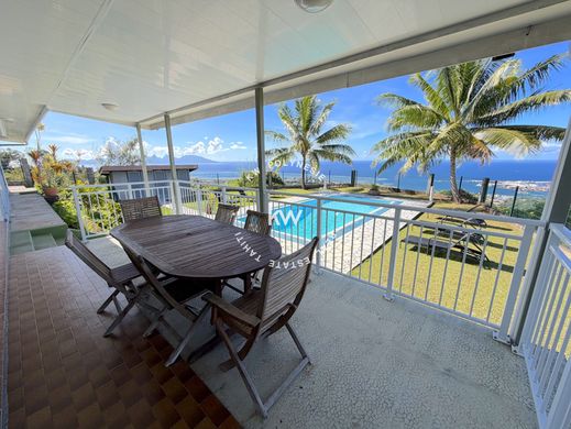 Luxus-Haus in Faa'a, Îles du Vent