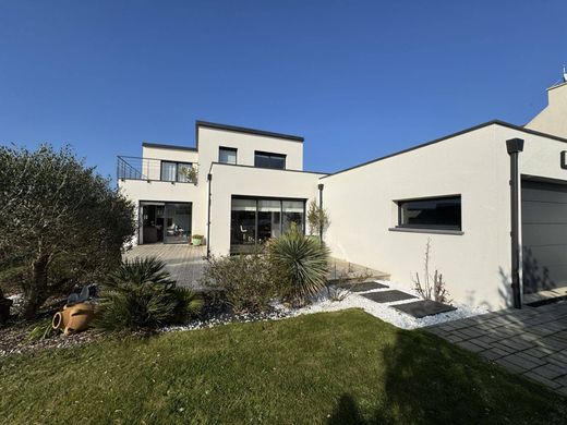 Luxury home in Plouguerneau, Finistère