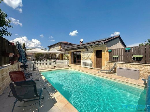 豪宅  Sarcey, Rhône