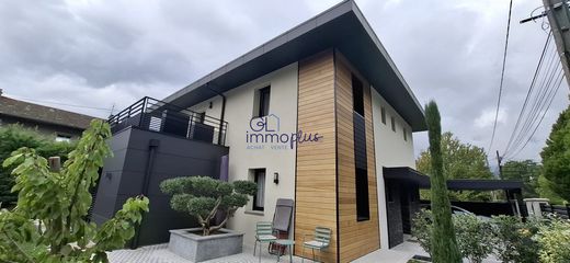 Luxus-Haus in Albertville, Savoy