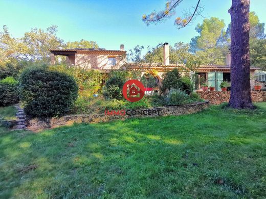 Элитный дом, Rochefort-du-Gard, Gard