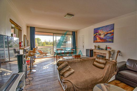 Apartment in Garches, Hauts-de-Seine