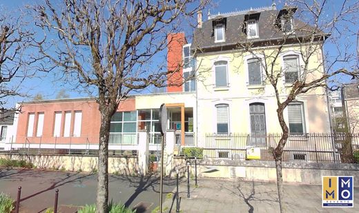 Office in Bourges, Cher