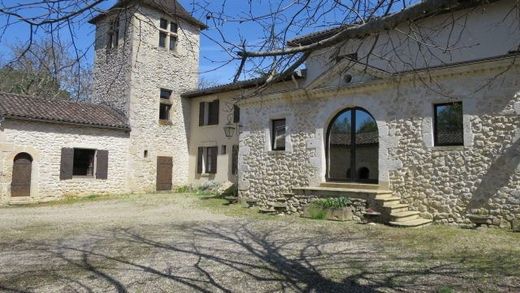 Castle in Bommes, Gironde