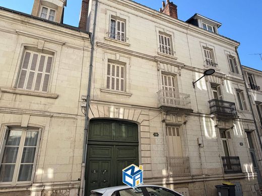 Wohnkomplexe in Tours, Indre-et-Loire