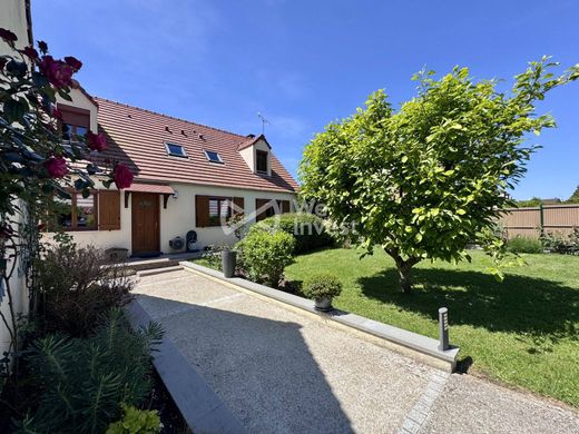 Maison de luxe à Ferrières-en-Brie, Seine-et-Marne