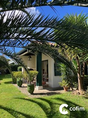 Casa di lusso a Anglet, Pirenei atlantici