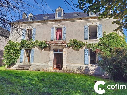 Luxe woning in Nay, Pyrénées-Atlantiques