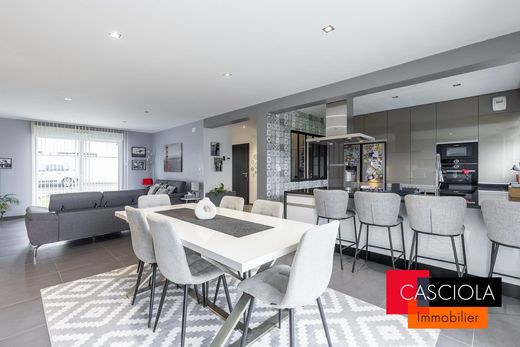 Luxury home in Augny, Moselle