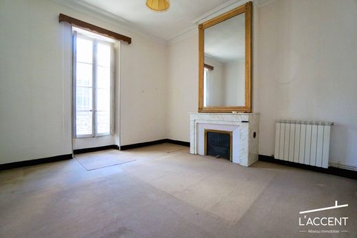 Komplex apartman Nîmes, Gard