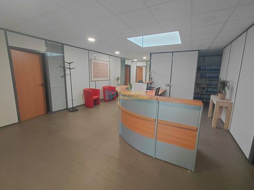 Office in Concarneau, Finistère