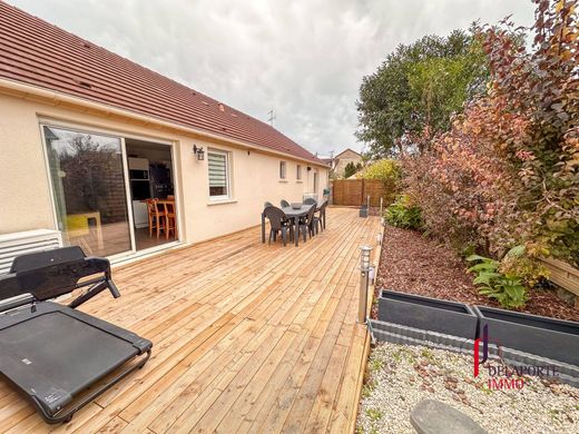 Casa de lujo en Taverny, Valle de Oise