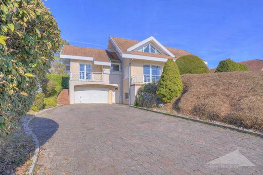 Casa di lusso a Gex, Ain