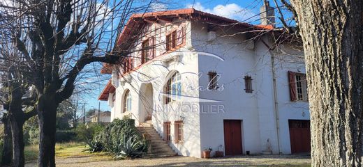 Casa de lujo en Pessac, Gironda