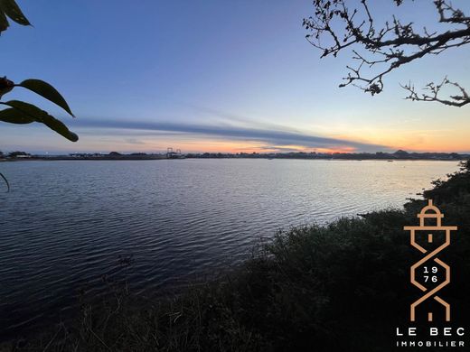 Luxury home in Plouhinec, Morbihan