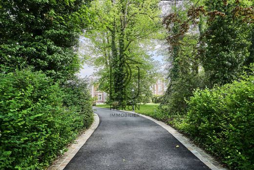 Замок, Divion, Pas-de-Calais