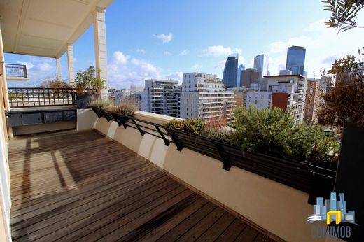 Appartement in Courbevoie, Hauts-de-Seine