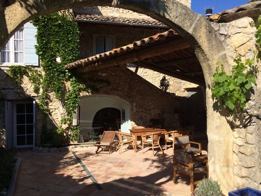 Casa di lusso a Mérindol, Vaucluse