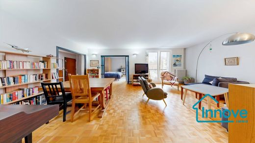 Apartment in Versailles, Yvelines