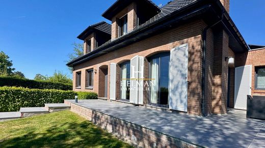 Maison de luxe à Esquelbecq, Nord