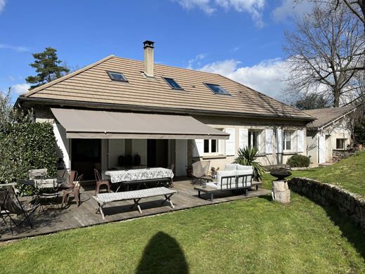 Luxury home in La Fouillouse, Loire