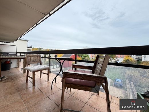 Appartamento a Le Perreux-sur-Marne, Val-de-Marne