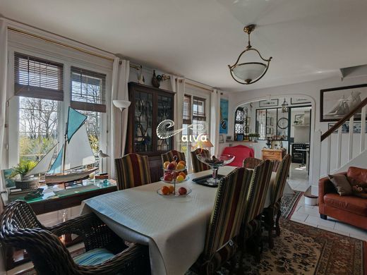 豪宅  Granville, Manche