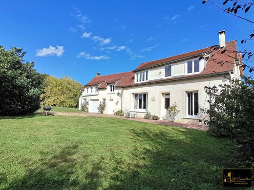 Luxury home in Dourdan, Essonne